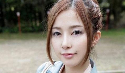 嘴角上面有痣的面相